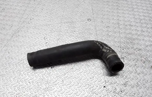 Mercedes-Benz C W203 Engine coolant pipe/hose 558001100
