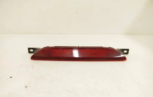 Dodge Caliber Third/center stoplight