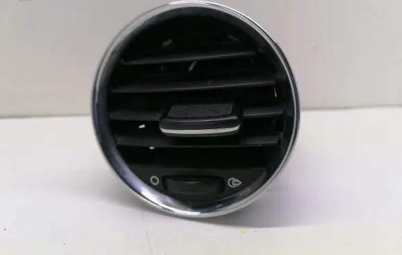 Peugeot 308 SW Dash center air vent grill 9658515377 305038