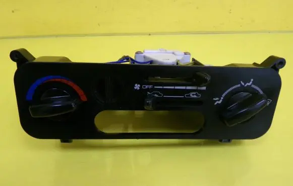 Mitsubishi Lancer Interior fan control switch 