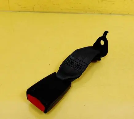 Honda Civic Rear seatbelt buckle 