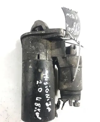 Opel Insignia A Starter motor
