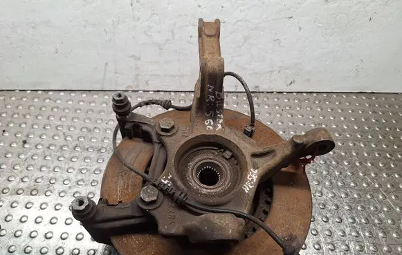 Dacia Duster Front wheel hub spindle knuckle S14765560 8200881829