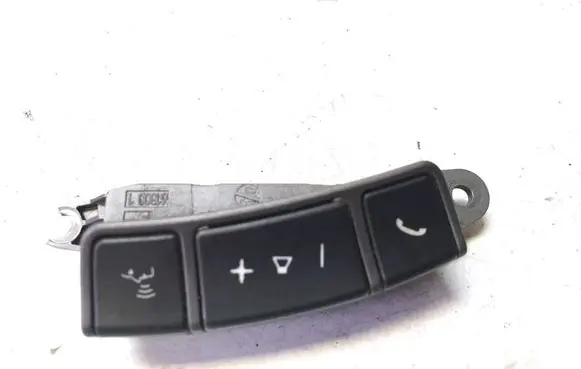 BMW 7 E65 E66 Steering wheel buttons/switches 6911585