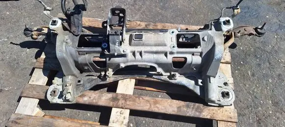 Chrysler Voyager Front subframe