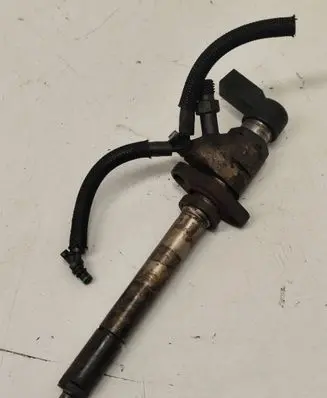 Citroen C5 Fuel injector 030009