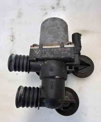 BMW 3 E46 Coolant heater control valve 8369805 020704 1147412144