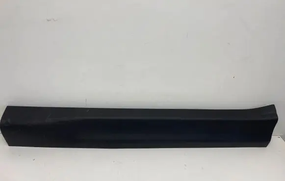 Chevrolet Camaro Front sill trim cover 92232885