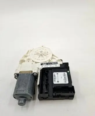 Audi A3 S3 8P Front door window regulator motor 8P0959802Q S006060014G