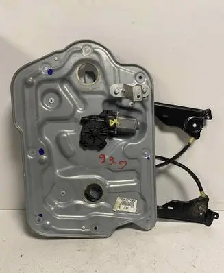 Nissan Qashqai Front door window regulator with motor 80770JD00A 15770696