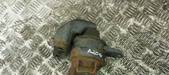 Honda CR-V Engine mount bracket