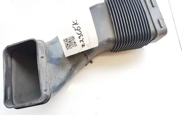 BMW 5 F10 F11 Air intake hose/pipe 857013303 0115008S