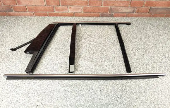 Rear door trim (molding)