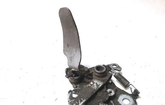 Peugeot 307 Engine bonnet (hood) release handle 