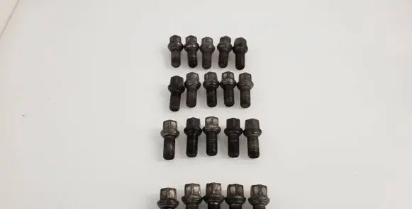 Volkswagen Caddy Nuts/bolts 