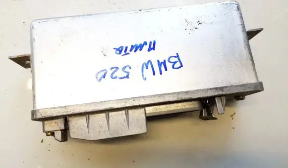 BMW 5 E34 ABS control unit/module 0265103047 34521160413