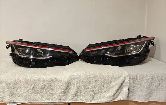 Volkswagen Golf VIII Headlights/headlamps set 5H0941059K 5H0940060K L840430