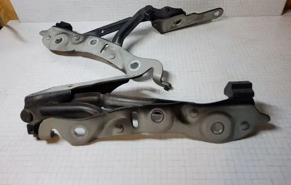 Volvo S60 Tailgate/trunk/boot hinge 262EBA3E 287AIA