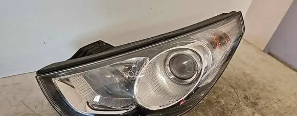 Hyundai ix35 Headlight/headlamp