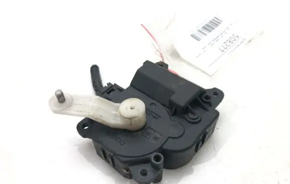 Lexus RX 330 - 350 - 400H Air flap motor/actuator AE063800-0620