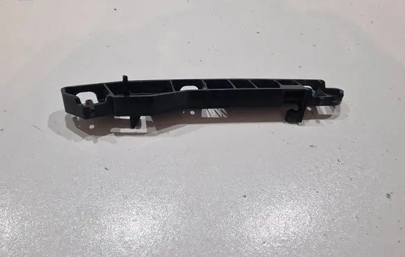 Opel Astra K Front bumper mounting bracket 39020436