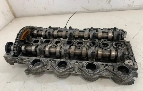 Peugeot 307 Engine head 9644994680