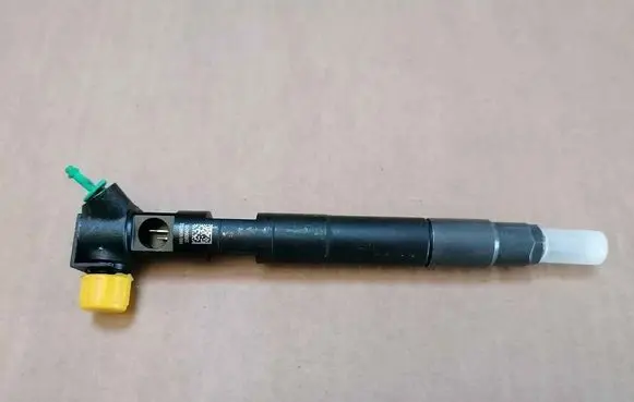 Mercedes-Benz CLC CL203 Fuel injector 28342997