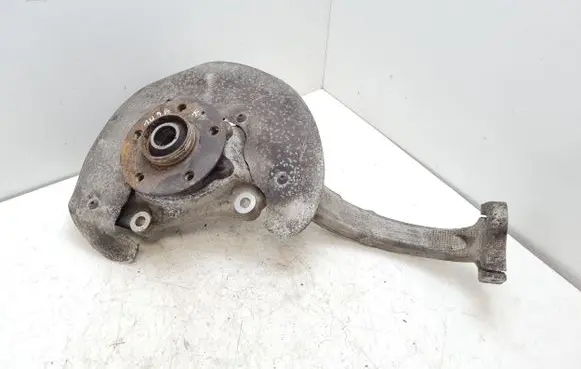 Audi A6 S6 C7 4G Front wheel hub 4G0407241D