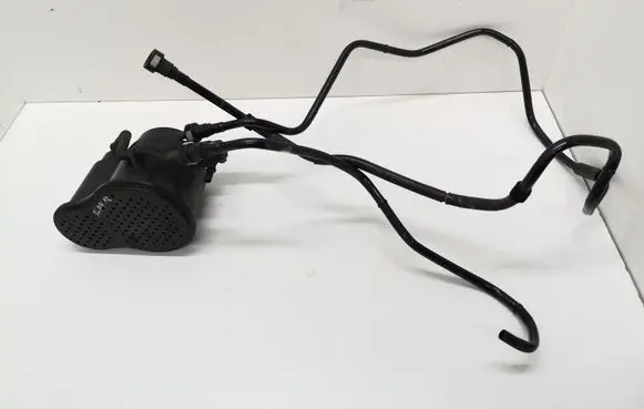 Active carbon filter fuel vapour canister