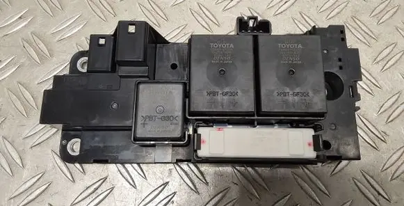 Toyota Auris E180 Battery control module G92Z133012