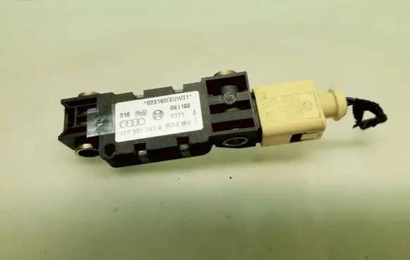 Audi A6 S6 C5 4B Airbag deployment crash/impact sensor 8E0959643A