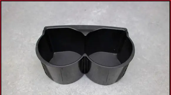 Cup holder front