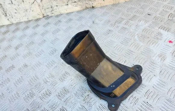 Opel Astra J Air intake duct part 13306961