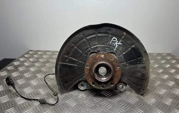 Jeep Cherokee Front wheel hub