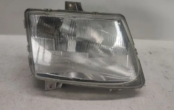 Mercedes-Benz Vito Viano W638 Headlight/headlamp