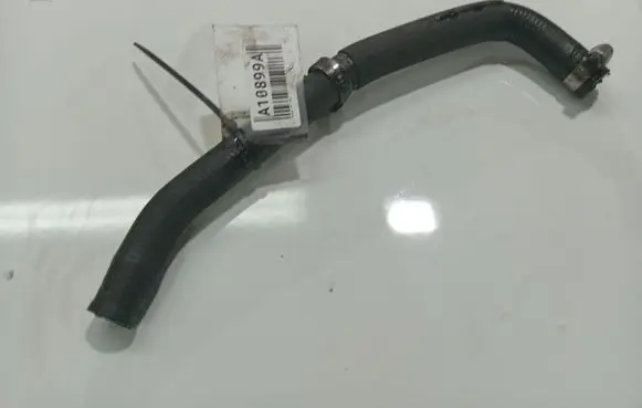 Peugeot 407 Engine coolant pipe/hose