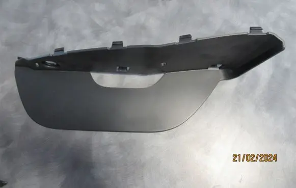 Volkswagen Amarok Front bumper lip 2H6805904B 2H6805904