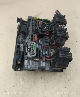 Fiat Scudo Fuse module 9664706080