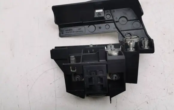 Audi A7 S7 4G Battery relay fuse 4F0915519