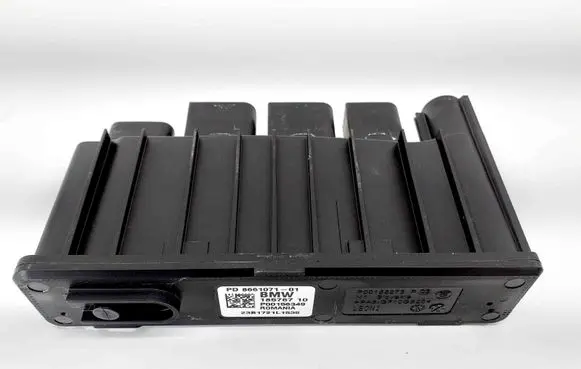 BMW 1 F40 Other devices 18576710 866107101