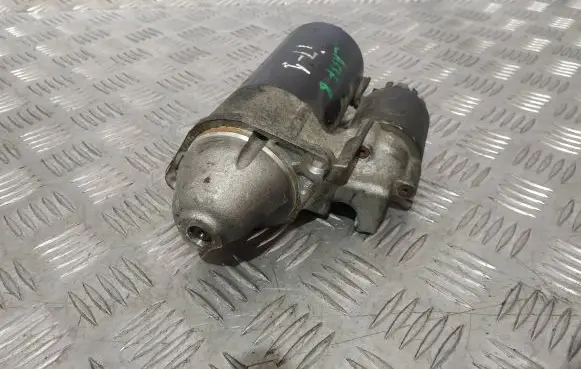 Mercedes-Benz B W245 Starter motor 0051517401 0001108217