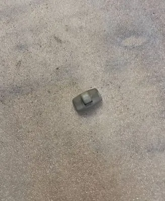 Sun visor clip/hook/bracket