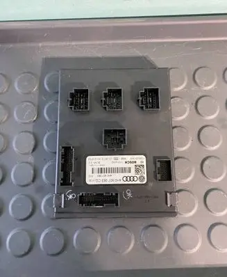 Audi A7 S7 4G Comfort/convenience module 4H0907063CG 11012002 F005V01319