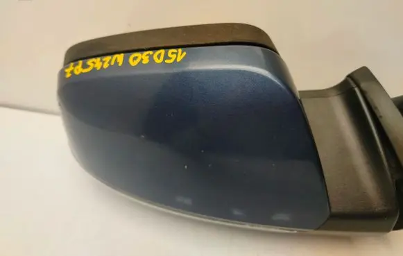 Mercedes-Benz B W245 Front door electric wing mirror 15D30