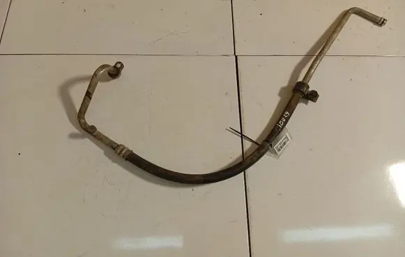 Air conditioning (A/C) pipe/hose
