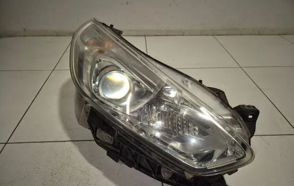 Ford S-MAX Headlight/headlamp EM2B13W029AF