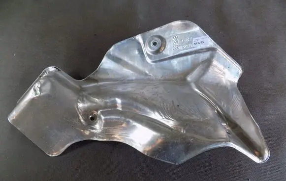 Volkswagen Phaeton Exhaust heat shield 3D0825662F