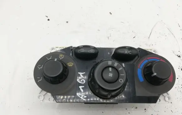 Hyundai Santa Fe Climate control unit 9725026XXX