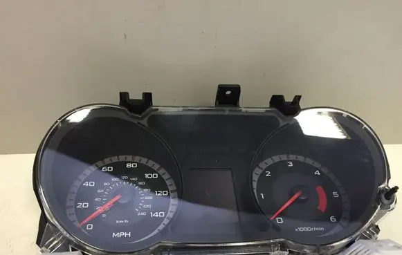 Mitsubishi Outlander Speedometer (instrument cluster) 8100A116