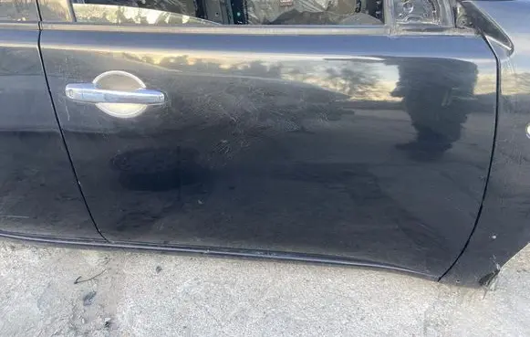 Mitsubishi L200 Front door 